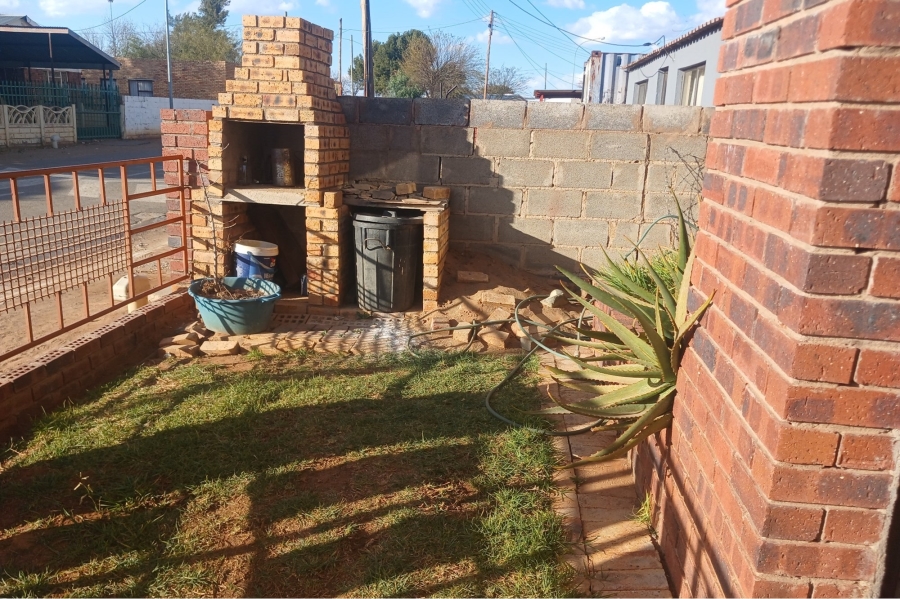 3 Bedroom Property for Sale in Vergenoeg Northern Cape